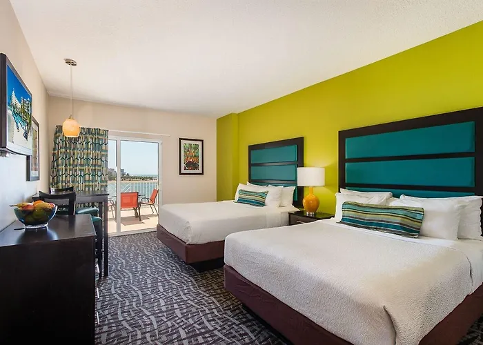Shephard's Live Entertainment Hotel Clearwater Beach